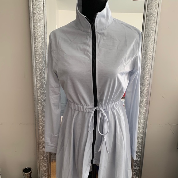 Casual zip up, cinch waist asymmetrical grey coat - Picture 3 of 16